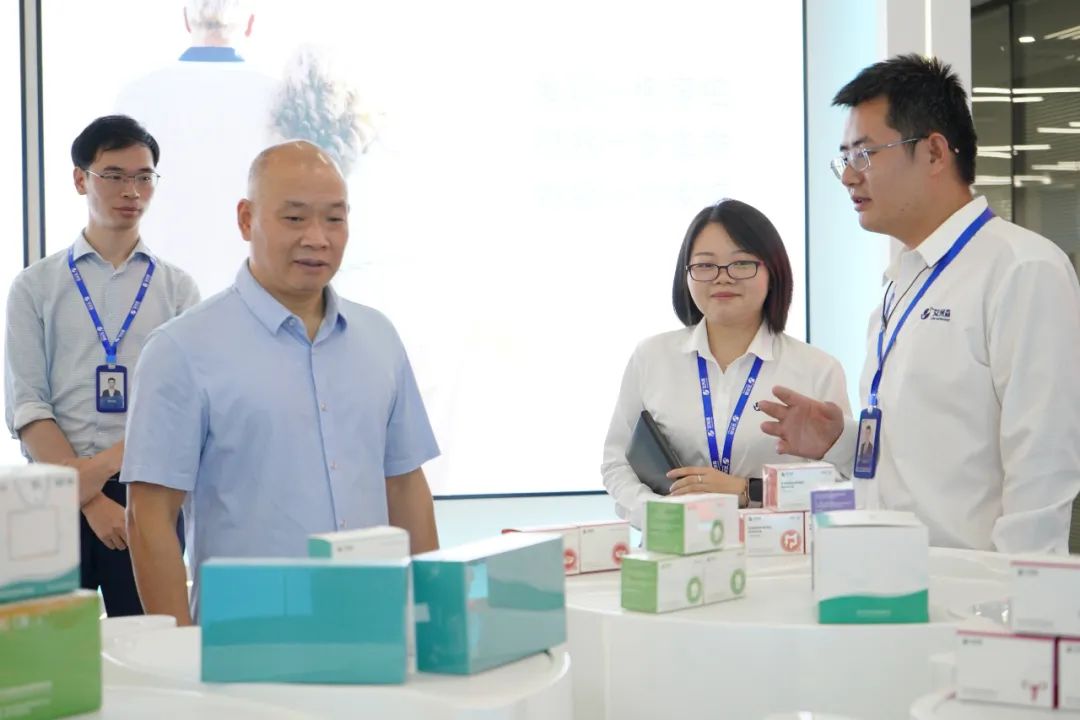 湖北省临检中心吕长兵书记一行莅临艾米森调研交流 湖北省临检中心吕长兵书记一行莅临艾米森调研交流