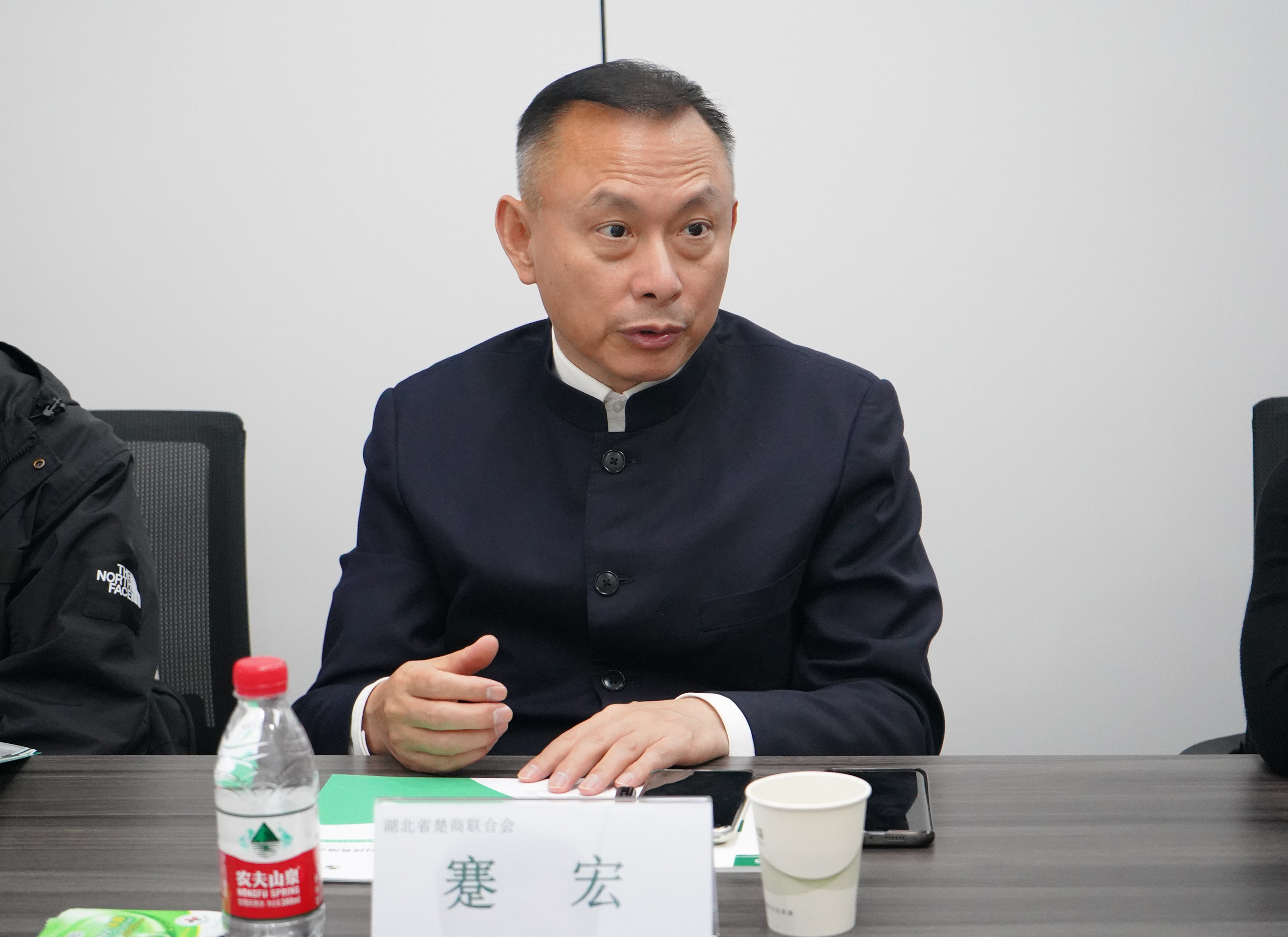 湖北省楚商联合会秘书长蹇宏一行莅临艾米森走访交流 湖北省楚商联合会秘书长蹇宏一行莅临艾米森走访交流